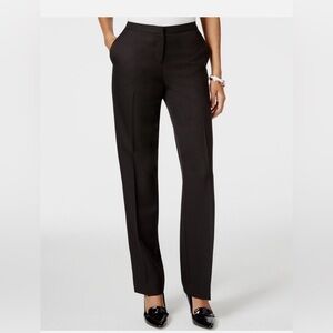 Women’s Tommy Hilfiger black pants- size 2